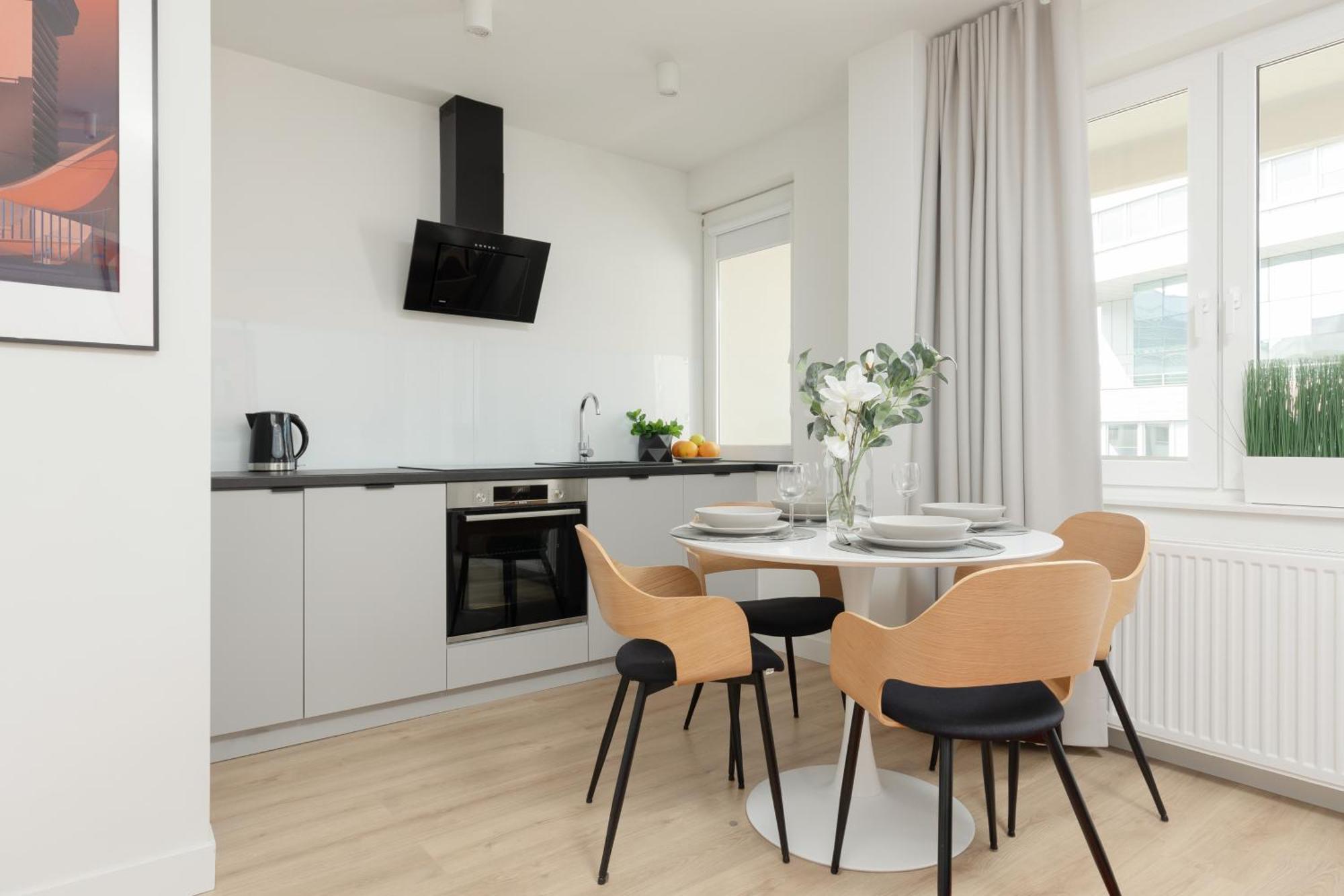 Warsaw City Center Apartments By Noclegi Renters Ngoại thất bức ảnh